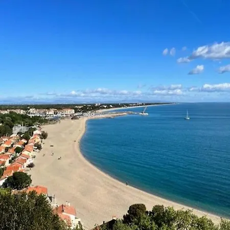 Seaside Escape With Views - By Traum 阿灵厄